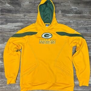 Reebok - Green Bay Packers Hoodie - Men’s Small - Yellow and Green - GUC